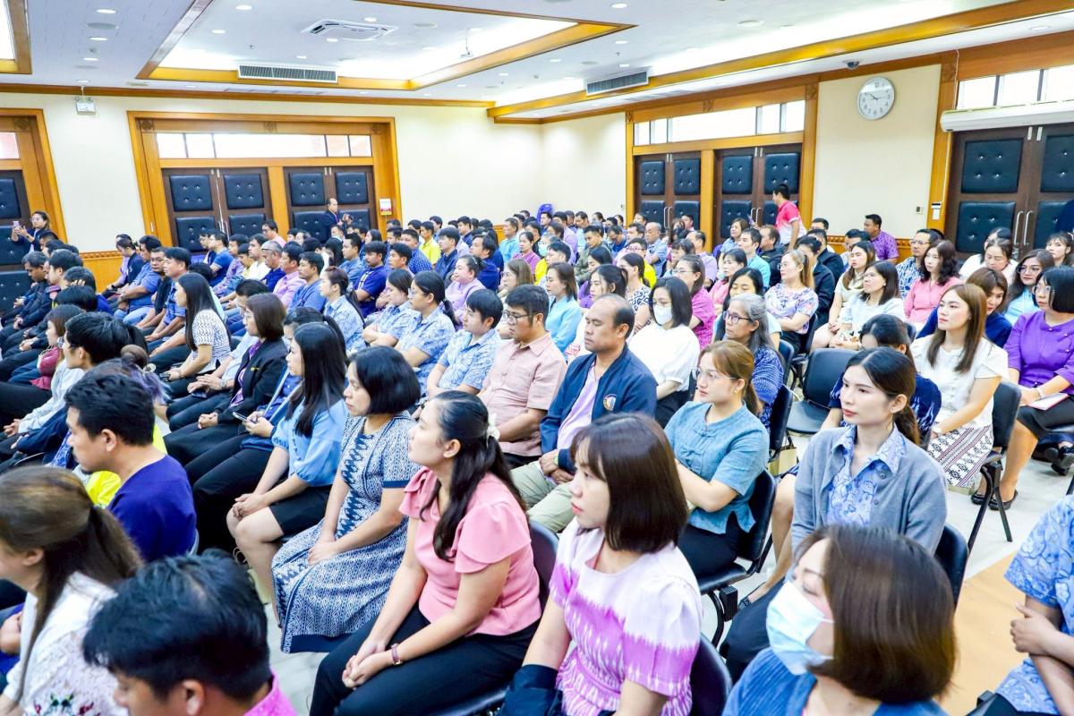 นายก อบจ.ตาก (นายกจอย) เป็นประธานเปิดโครงการประชุมสัมมนาผู้บริหาร ข้าราชการ ลูกจ้างประจำ และพนักงานจ้าง สังกัดองค์การบริหารส่วนจังหวัดตาก ประจำปีงบประมาณ พ.ศ. 2568