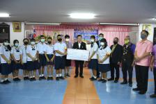 พิธีมอบสื่อการเรียนการสอน ประจำปีงบประมาณ พ.ศ. 2563 ให้แก่สำนักงานเทศบาลเมืองตาก