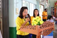 พิธีมอบสื่อการเรียนการสอน ประจำปีงบประมาณ พ.ศ. 2563 ณ โรงเรียนบ้านลานสาง