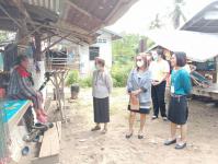 คณะอนุกรรมการด้านการประเมินผลกองทุนฟื้นสมรรถภาพจังหวัดตากลงพื้นที่ติดตามและประเมินประเมินผลการขอรับเงินสนับสนุนโครงการปรับสภาพแวดล้อมที่อยู่อาศัยสำหรับคนพิการที่ยากไร้และมีความจำเป็นต้องได้รับการฟื้นฟูสมรรถภาพ