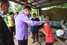 ลงพื้นที่ติดตามและประเมินผลในพื้นที่องค์การบริหารส่วนตำบลโป่งแดง เพื่อติดตามและประเมินประเมินผลการขอรับเงินสนับสนุนโครงการปรับสภาพแวดล้อมที่อยู่อาศัยสำหรับคนพิการที่ยากไร้และมีความจำเป็นต้องได้รับการฟื้นฟูสมรรถภาพ ประจำปีงบประมาณ พ.ศ.2563