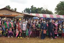 ร่วมพิธีเปิดงานสืบสานประเพณีปีใหม่ม้ง อำเภอพบพระ ประจำปีงบประมาณ 2564