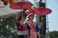 ร่วมพิธีเปิดงานสืบสานประเพณีปีใหม่ม้ง อำเภอพบพระ ประจำปีงบประมาณ 2564