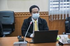 เข้าร่วมรับฟัง การนำเสนอรายละเอียด เทคโนโลยีด้านการสื่อสาร ที่สามารถนำมาใช้ในการบริหารจัดการองค์กร การประชาสัมพันธ์ การวางระบบควบคุมต่างๆ