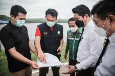 ลงพื้นที่ติดตามสถานการณ์น้ำท่วม ในพื้นที่อำเภอแม่สอด โดยได้ให้การสนับสนุน นำเครื่องสูบน้ำไปช่วยแก้ไขปัญหาน้ำท่วมขังในพื้นที่