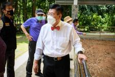 นายกองค์การบริหารส่วนจังหวัดตาก ในฐานะผู้อำนวยการอุทยานธรณีไม้กลายเป็นหินตากลงพื้นที่ตรวจสอบเพื่อเตรียมความพร้อมการจัดงานบันทึกสถิติโลกไม้กลายเป็นหินที่ยาวที่สุดในโลก Guinness World Records (GWR)