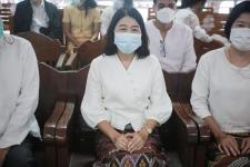 นายก อบจ.ตากนำทีม ร่วมทำบุญถวายเทียนจำนำพรรษา สืบสานประเพณีและทำนุบำรุงพระพุทธศาสนา