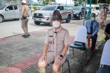 เข้าร่วมพิธีวางพวงมาลาเนื่องในวันคล้ายวันเกิดของ จอมพล ถนอม กิตติขจร