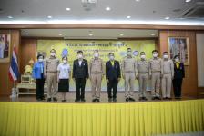 นายกองค์การบริหารส่วนจังหวัดตาก ร่วมเป็นเกียรติ และให้การกล่าวต้อนรับ ในพิธีเปิดโครงการคัดกรองมะเร็งเต้านม โดยเครื่องเอกซเรย์เต้านมเคลื่อนที่ (Mammogram) ในสตรีกลุ่มเสี่ยงและด้อยโอกาส