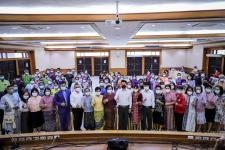 รองนายกองค์การบริการส่วนจังหวัดตาก เป็นประธานเปิดโครงการฝึกอบรมพัฒนาศักยภาพเครือข่ายวัฒนธรรมกลุ่มชาติพันธุ์