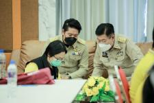 นายกองค์การบริหารส่วนจังหวัดตาก เป็นประธานในพิธีเปิดโครงการอบรมและส่งเสริมกิจกรรมอาสาสมัครท้องถิ่นรักษ์โลก ประจำปีงบประมาณ พ.ศ.2565