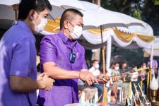  รองนายกองค์การบริหารส่วนจังหวัดตาก เป็นประธานในพิธีบวงสรวง ขอพระบรมราชานุญาตจัดการแสดงละครประกอบแสงสีเสียงเทิดพระเกียรติ สมเด็จพระเจ้าตากสินมหาราชจังหวัดตาก