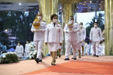 ปลัดองค์การบริหารส่วนจังหวัดตาก ร่วมพิธีวางพานพุ่มและจุดเทียนถวายพระพรชัย เนื่องในโอกาสมหามงคลเฉลิมพระชนมพรรษา สมเด็จพระนางเจ้าสิริกิติ์ พระบรมราชินีนาถ พระบรมราชชนนีพันปีหลวง