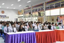 นายกองค์การบริหารส่วนจังหวัดตาก เป็นประธานในพิธีมอบสื่อการเรียนการสอน (สื่อเทคโนโลยีสารสนเทศ)
