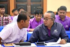 รองปลัดองค์การบริหารส่วนจังหวัดตาก เป็นประธานเปิดการประชุมหัวหน้าส่วนราชการและประชุม คณะทำงานการจัดการเลือกตั้งประจำองค์การบริหารส่วนจังหวัดตาก