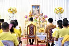 อบจ.ตาก เข้าร่วมพิธีเจริญ พระพุทธมนต์เฉลิมพระเกียรติถวายพระพรชัยมงคล แด่ พระบาทสมเด็จพระเจ้าอยู่หัว