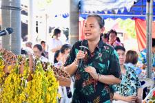 นายก อบจ.ตาก ร่วมกิจกรรมสืบสานประเพณีงานรดน้ำดำหัวผู้สูงอายุ ต.ตากออก และ ต.แม่สลิด อ.บ้านตาก จ.ตาก